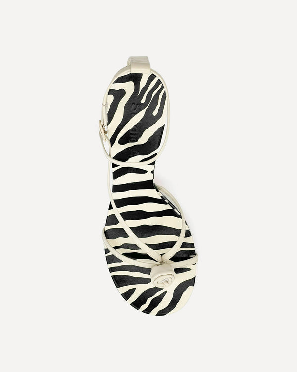 Studio Amelia Valencia 90 Heel