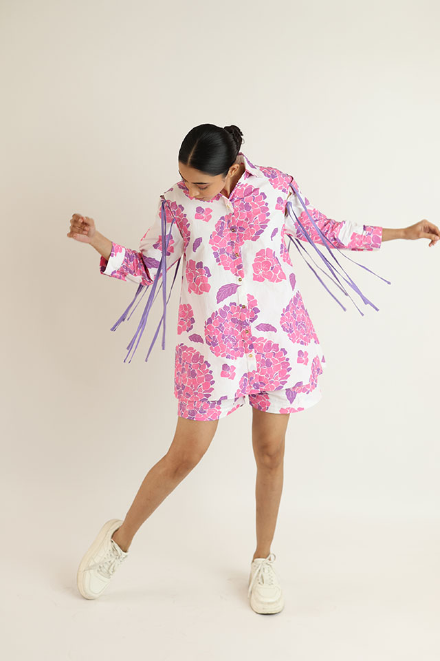 Studio Moda Back Open Shirt