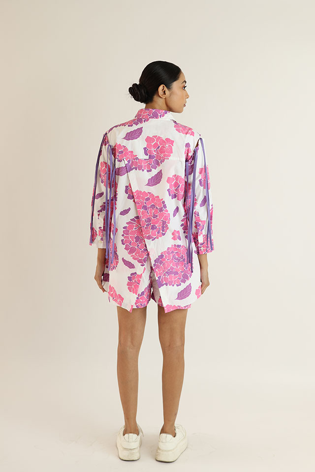 Studio Moda Back Open Shirt