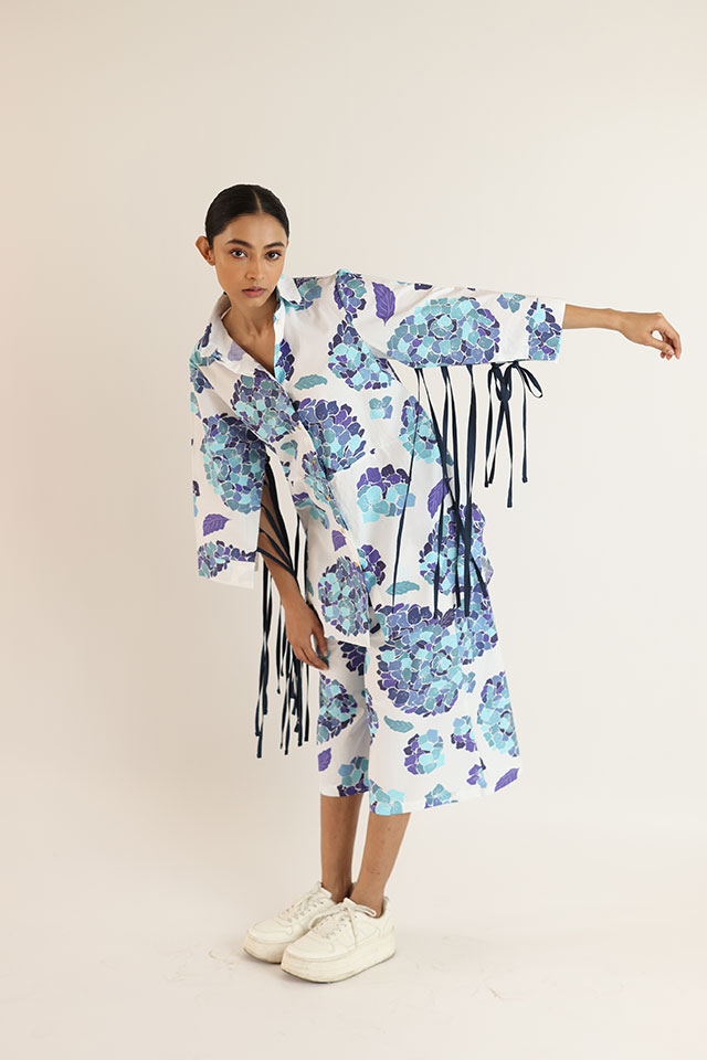 Studio Moda Long U-Hem Shirt