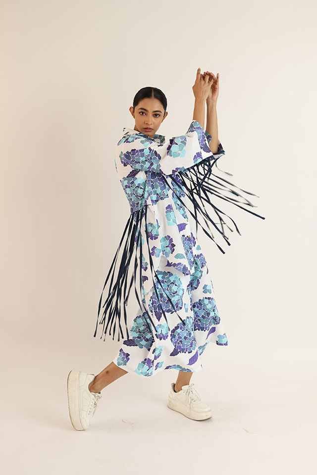 Studio Moda Long U-Hem Shirt