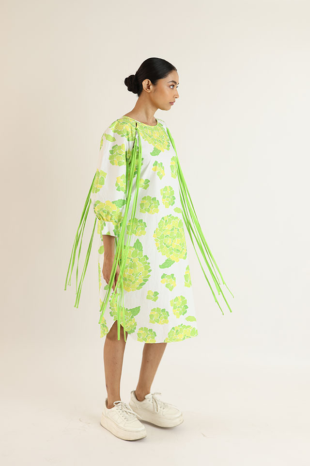 Studio Moda Raglan Sleeves Dress