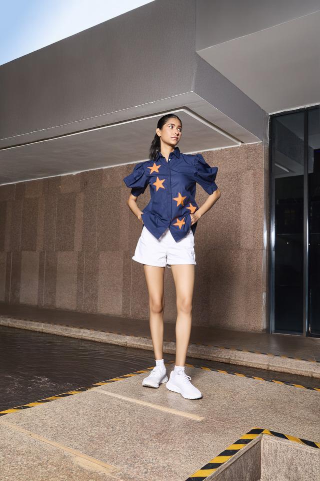 studio moda STAR PATCH SHIRT