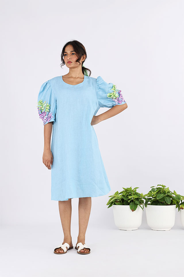 studio moda The Plimeria Emb Dress