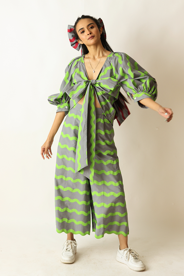 Studio Moda The Tide Bow Top