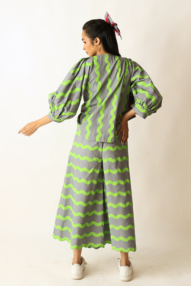 Studio Moda The Tide Bow Top