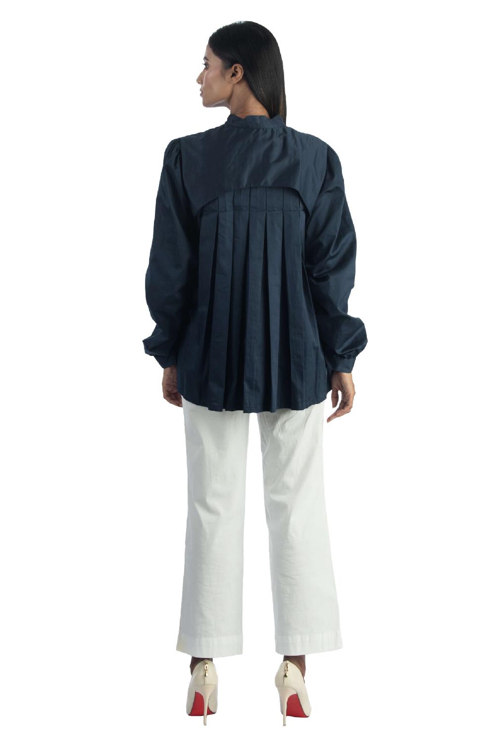 Studio Moda The Tucker Type Shirt