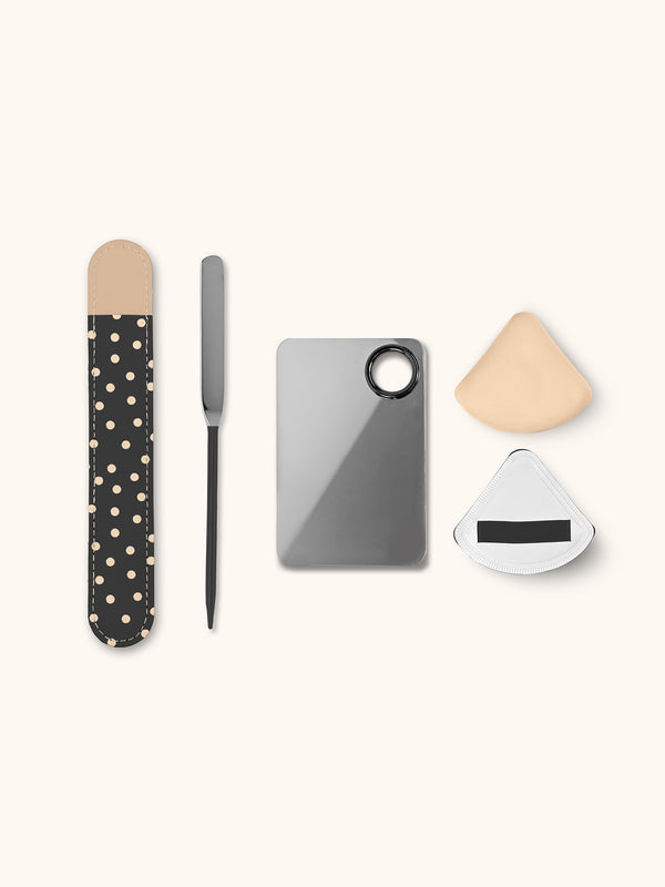 Studio Oh SCOOPS Beauty Makeup Spatula And Palette Set Dots On Black