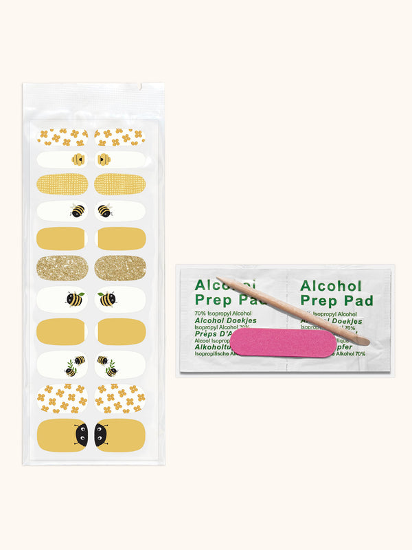 Studio Oh Buzzy Bees Mani Nail Wrap Kit