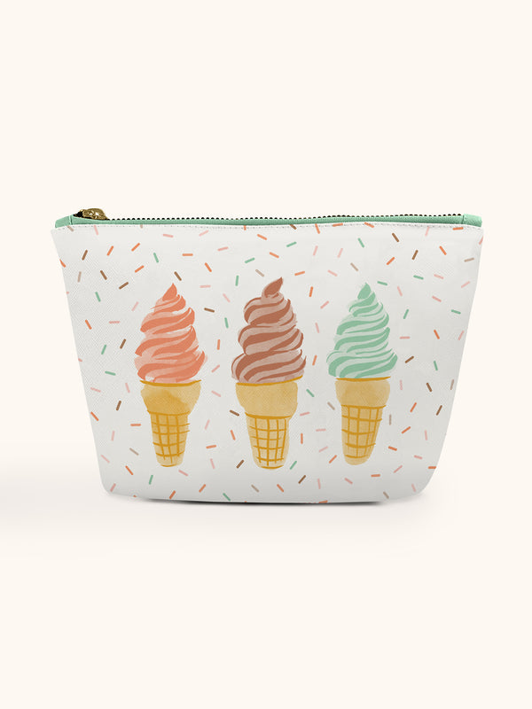 studio oh Cool & Creamy Clutch Cosmetic Pouch