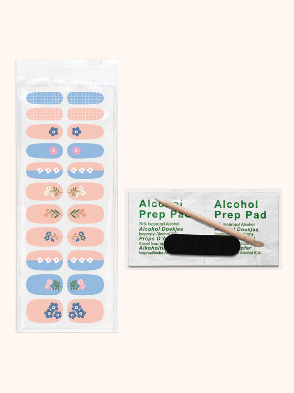 Studio Oh Pretty Petals Nail Wrap Kit
