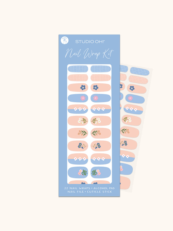 Studio Oh Pretty Petals Nail Wrap Kit