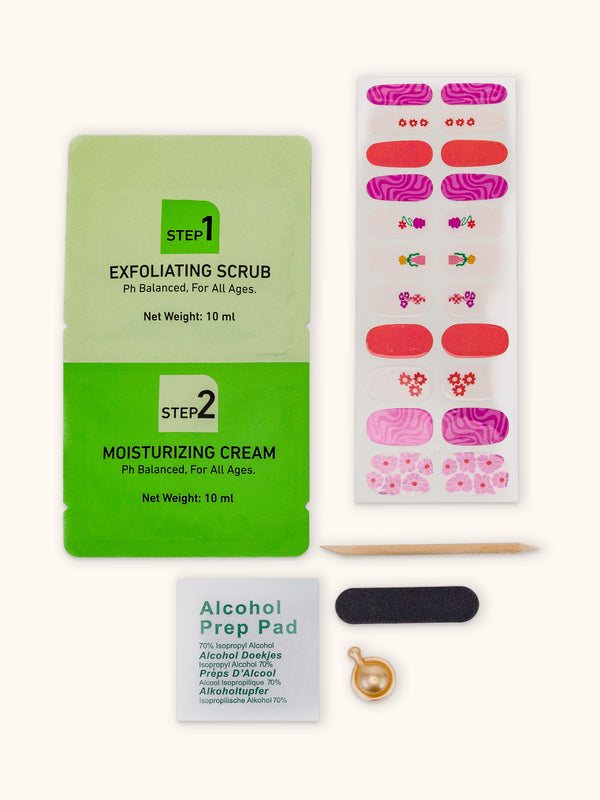 Studio Oh Sweet Blooms Hand & Nail Spa Kit