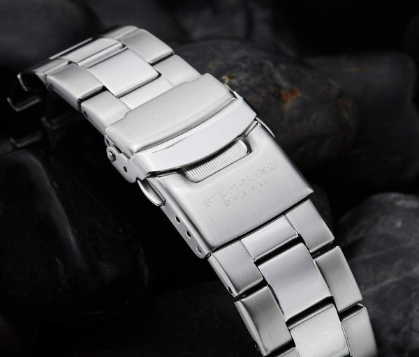 Stührling Raceway 564 GMT Quartz 42mm Chronograph