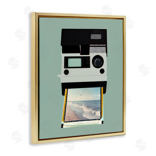 Stupell Industries Annabelle Hall | Beach Trip Vintage Camera