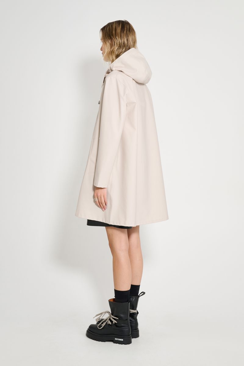 Stutterheim Mosebacke Lightweight Raincoat Light Sand