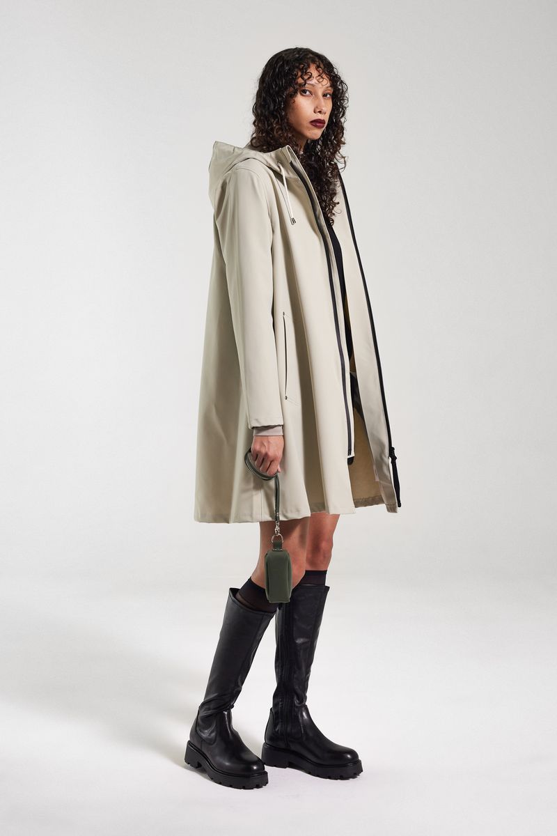 Stutterheim Mosebacke Lightweight Zip Matte Raincoat Pelican