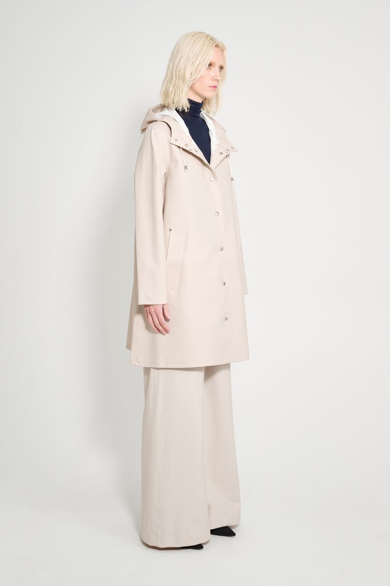 Stutterheim Mosebacke Original A-Line Raincoat Light Sand