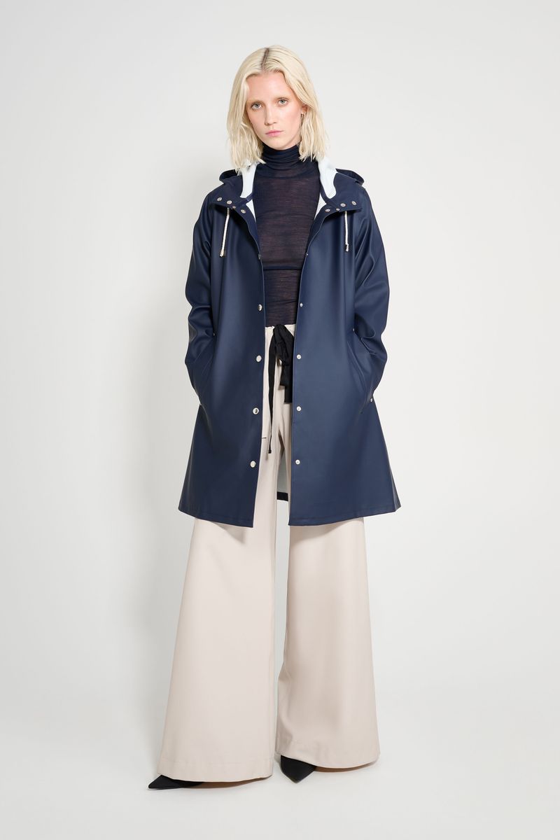 Stutterheim Mosebacke Original A-Line Raincoat Navy