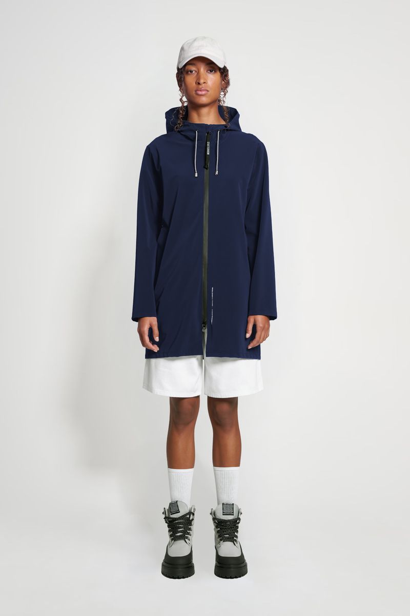 Stutterheim Stockholm Lightweight Zip Matte Raincoat Navy