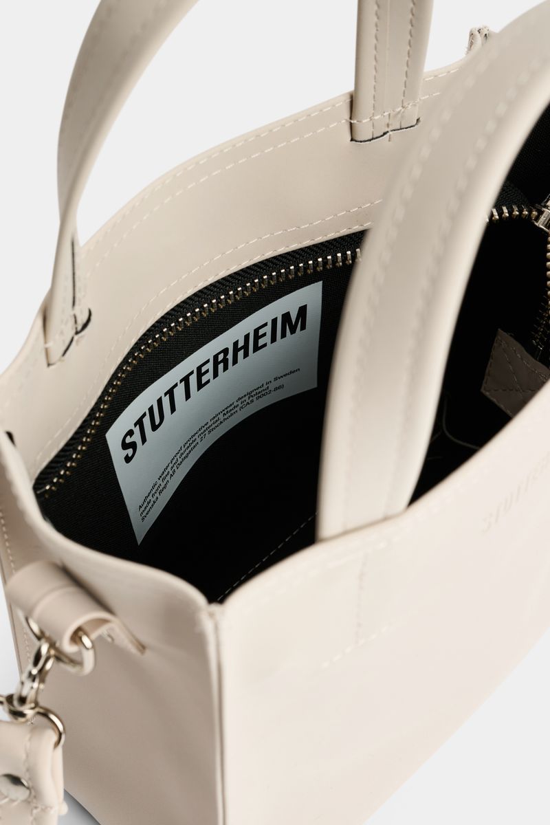 stutterheim Biblio Bag Matte Light Sand