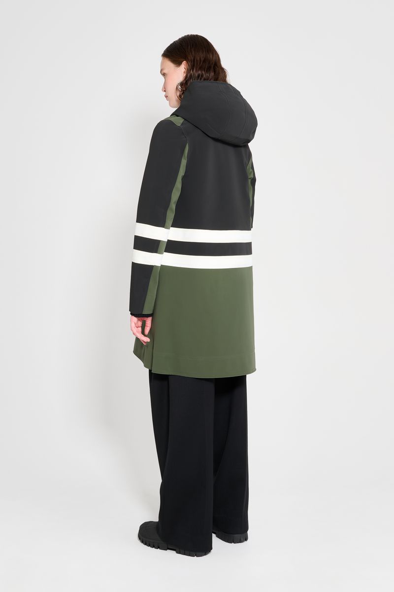 Stutterheim Blackeberg Raincoat Black/Green/White