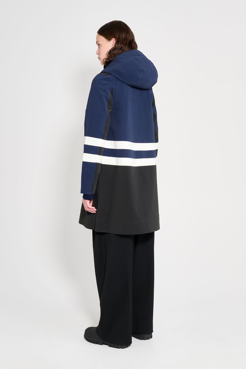 Stutterheim Blackeberg Raincoat Black/Navy/White