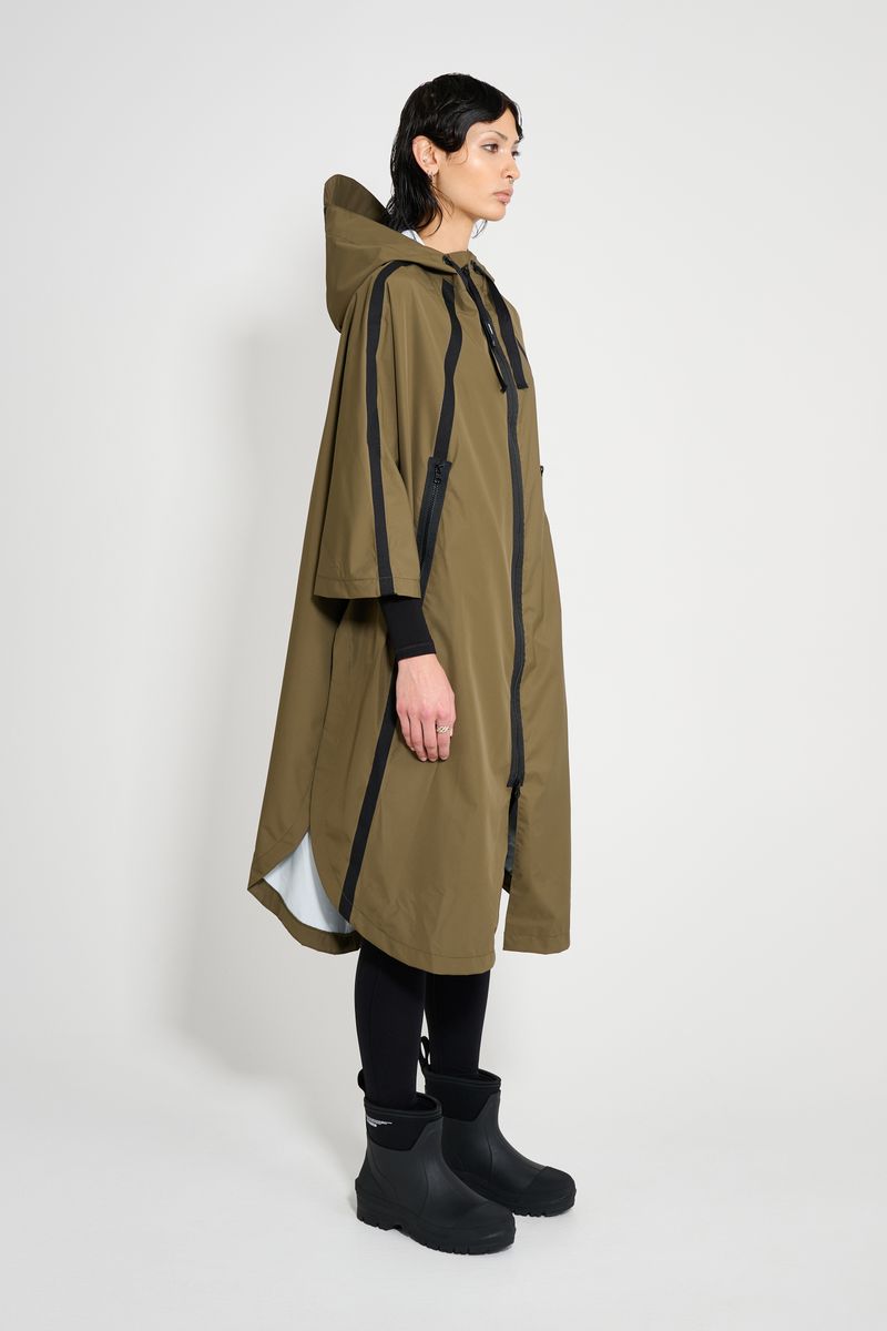 stutterheim Concert Tape Poncho Green
