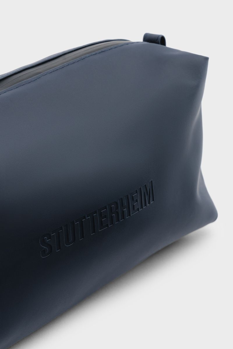 Stutterheim Container Large Wash Bag Navy