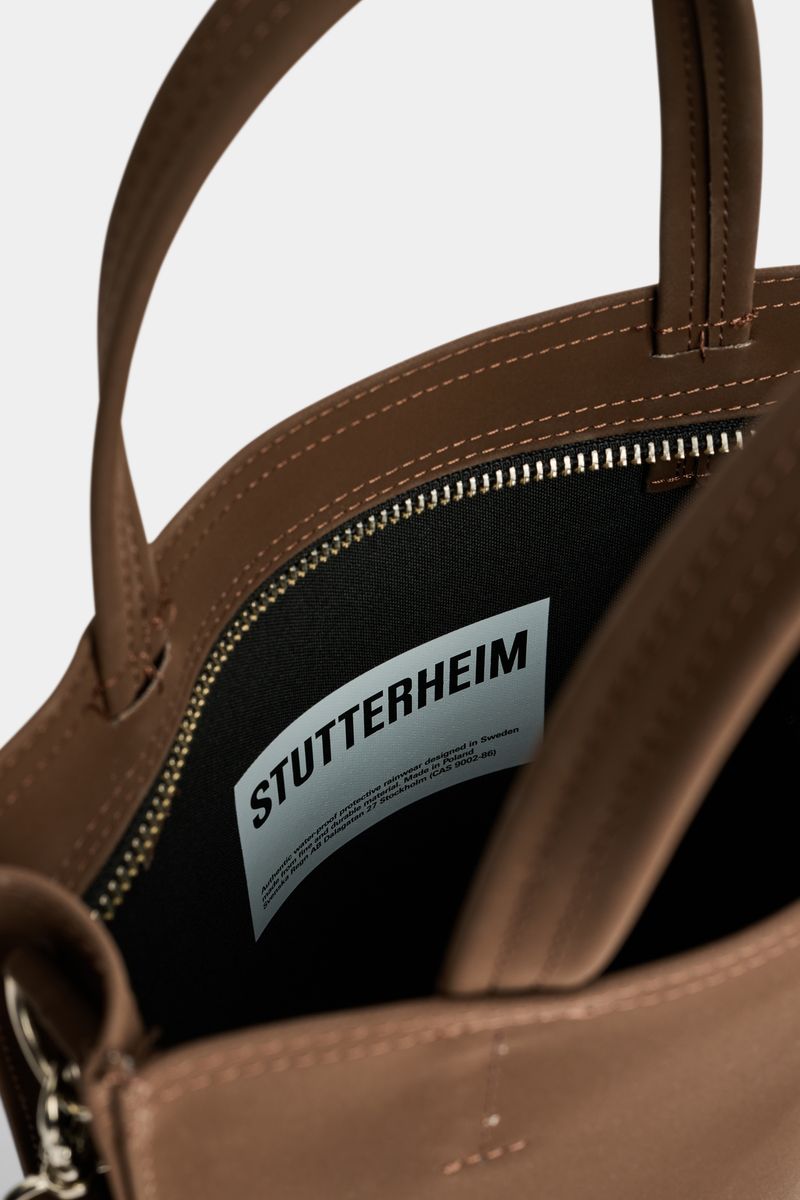 stutterheim Djursholm Bag Matte Dark Brown