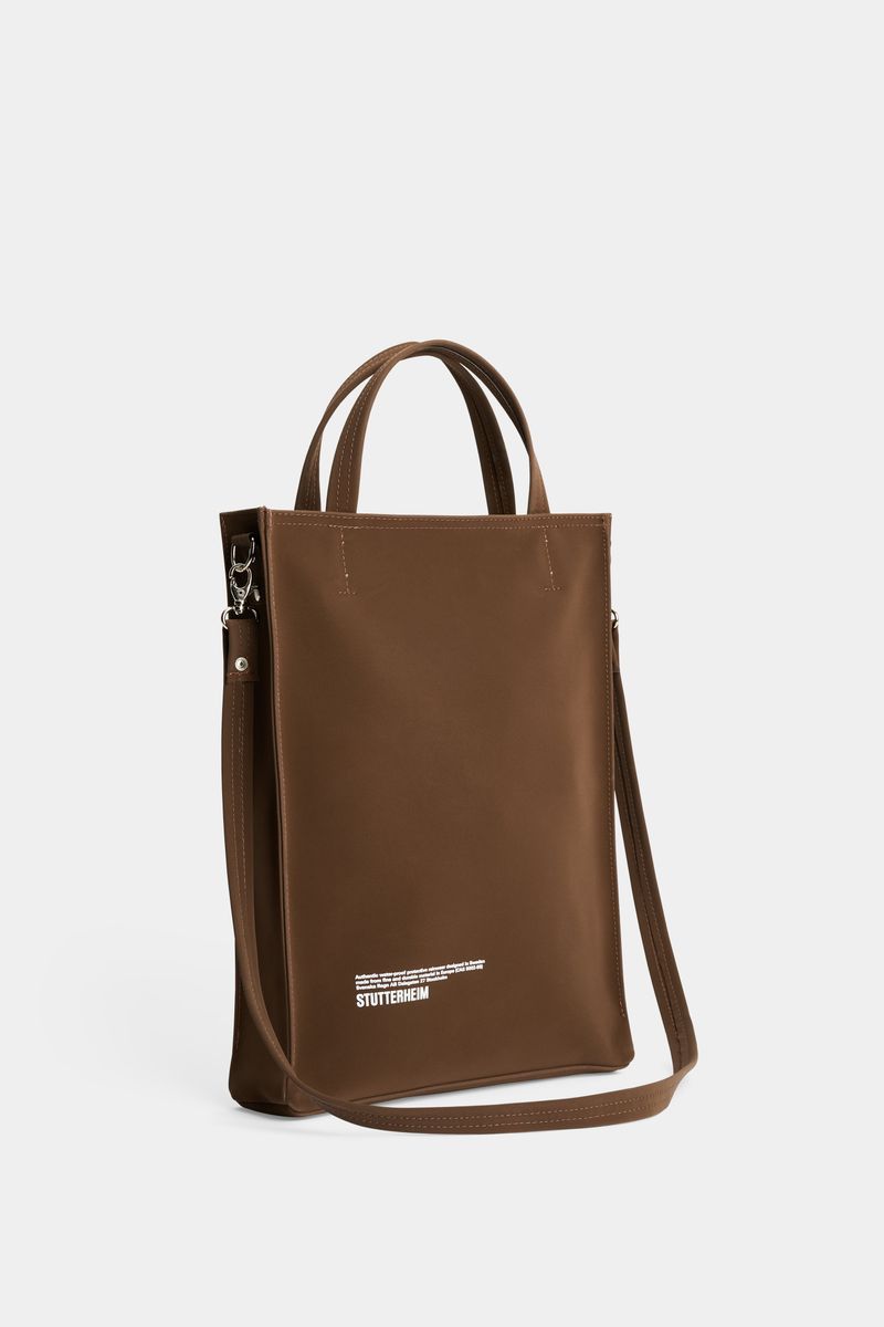 Stutterheim Djursholm Bag Matte Dark Brown