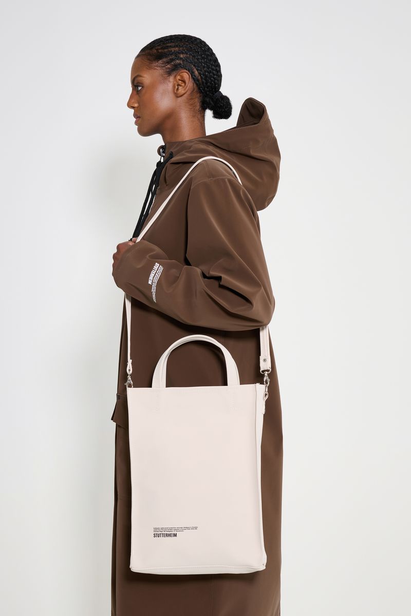 Stutterheim Djursholm Bag Matte Light Sand