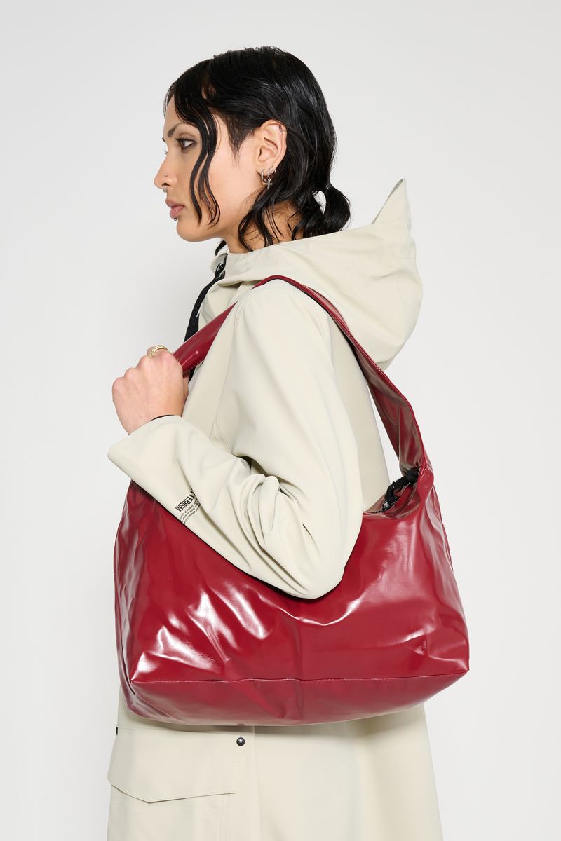 Stutterheim Ewa Bag Opal Burgundy