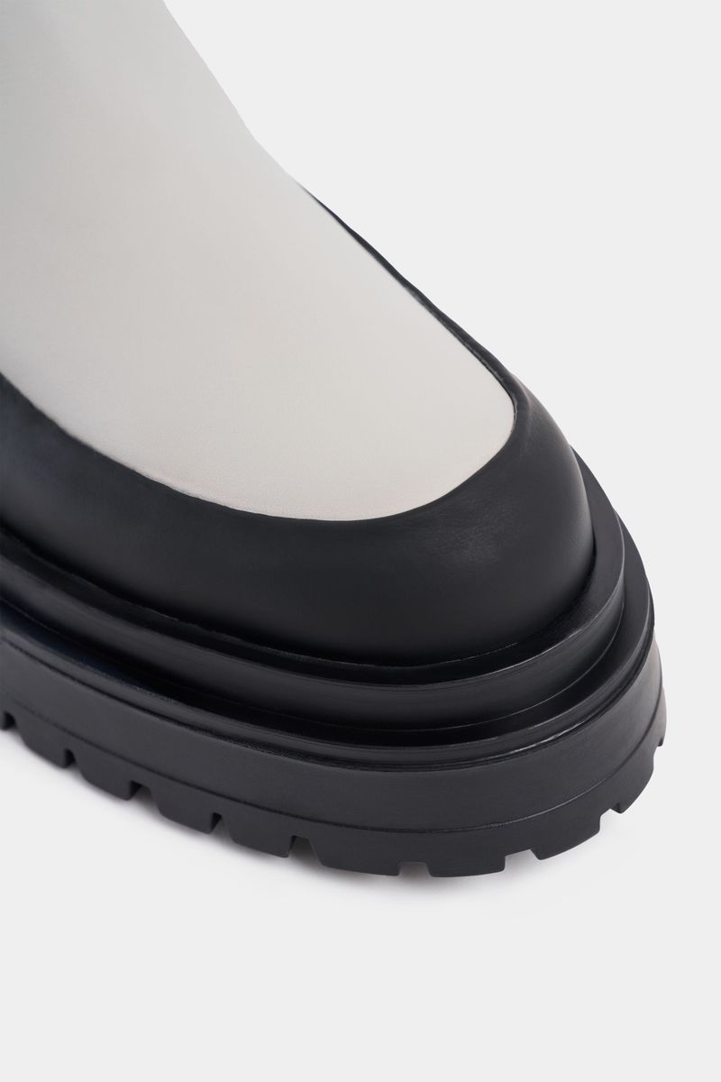 Stutterheim High Walker Leather Boots Ivory