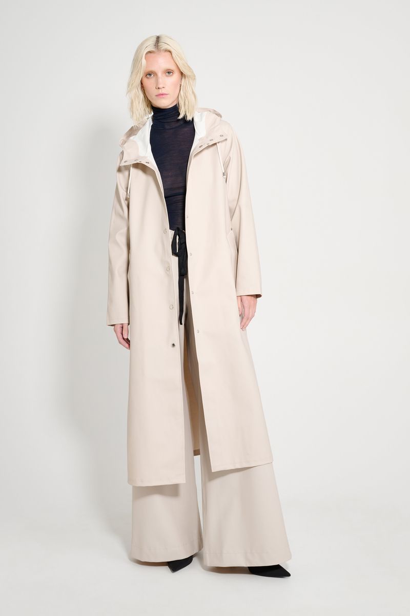 Stutterheim Mosebacke Long Raincoat Light Sand