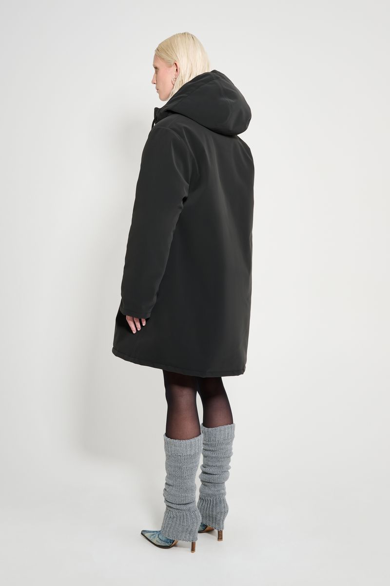 Stutterheim Mosebacke Matte Winter Coat Black