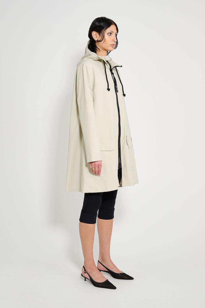 Stutterheim Mosebacke Patch Raincoat Pelican