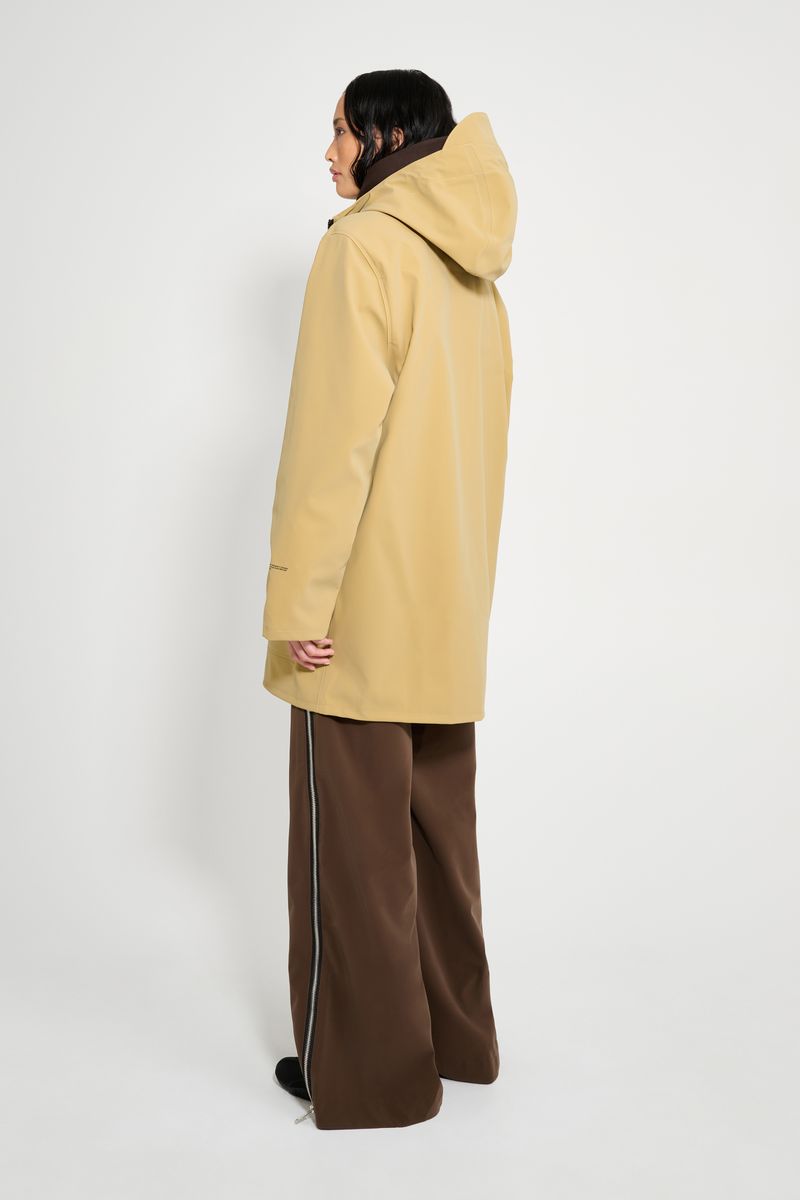 Stutterheim Stockholm Patch Raincoat Sand