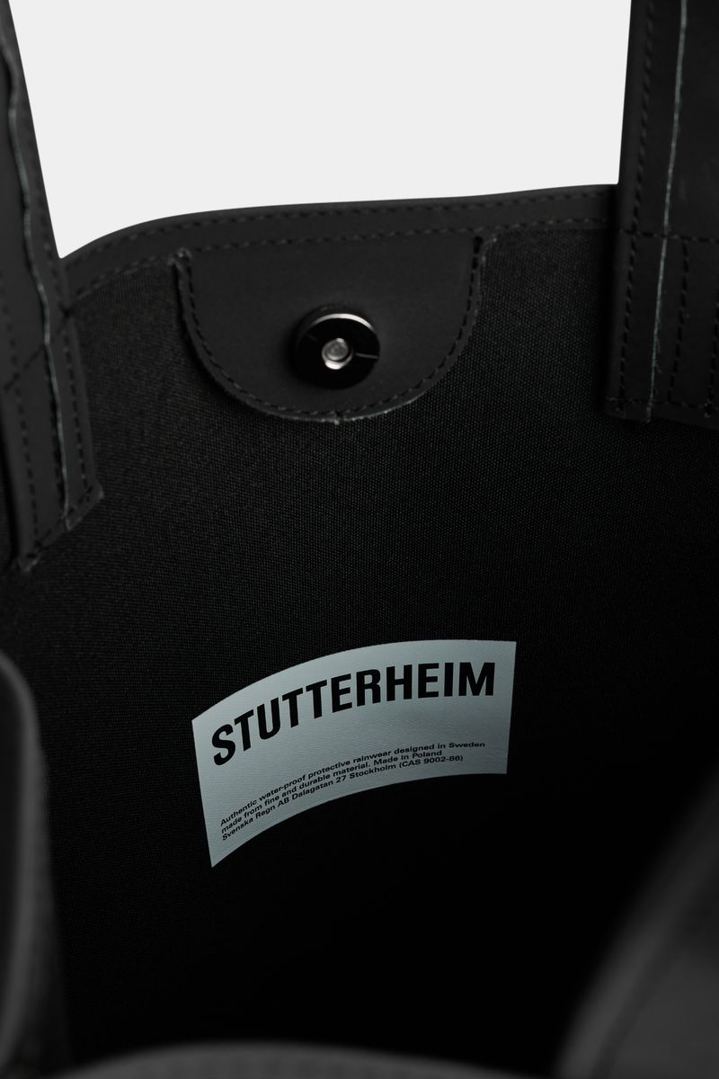 Stutterheim Stocksund Bag Matte Black