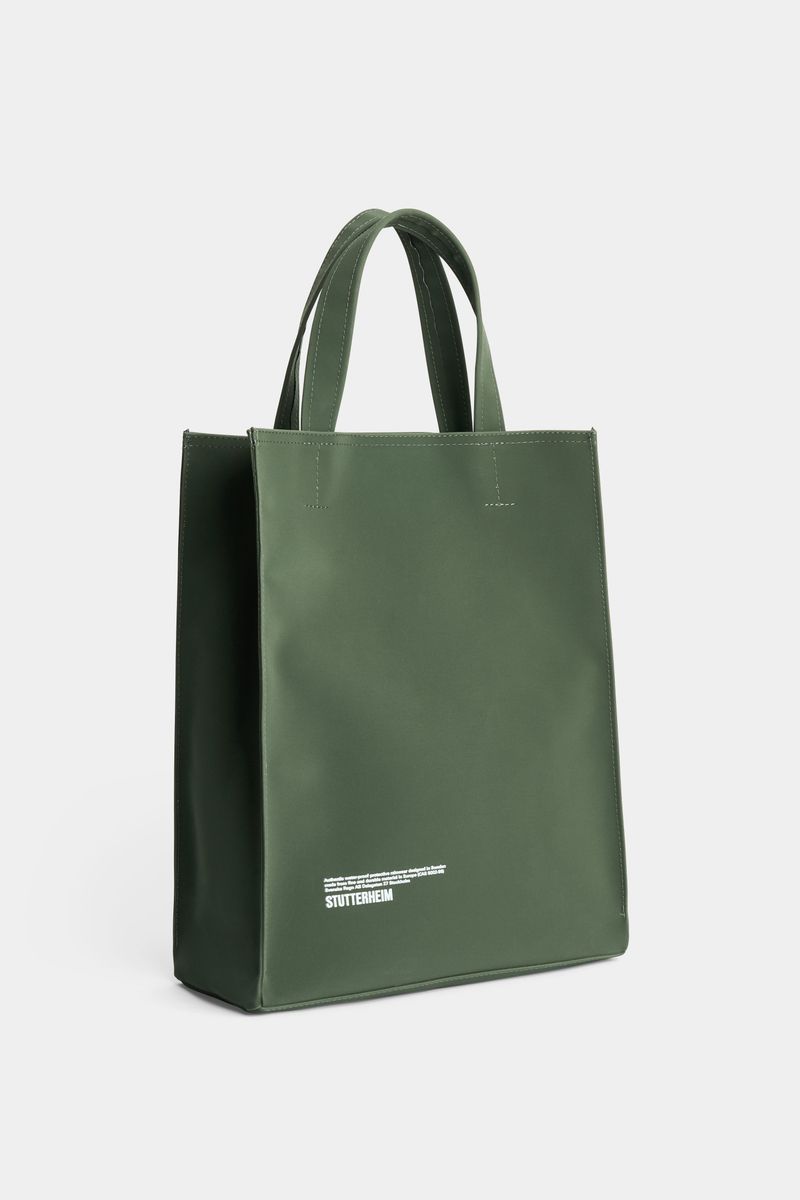 Stutterheim Stocksund Bag Matte Green