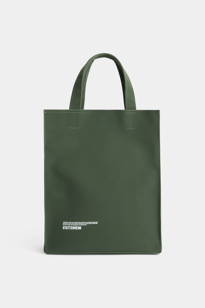 Stutterheim Stocksund Bag Matte Green