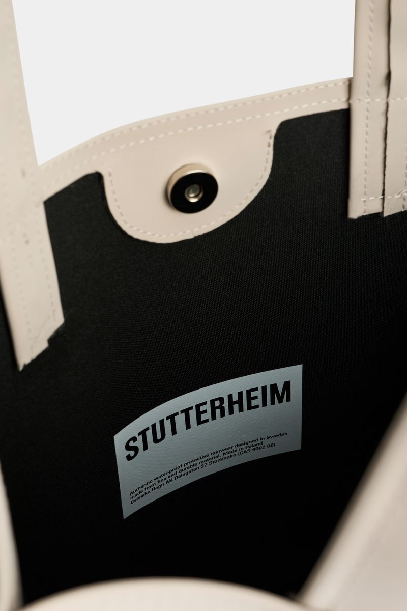 Stutterheim Stocksund Bag Matte Light Sand