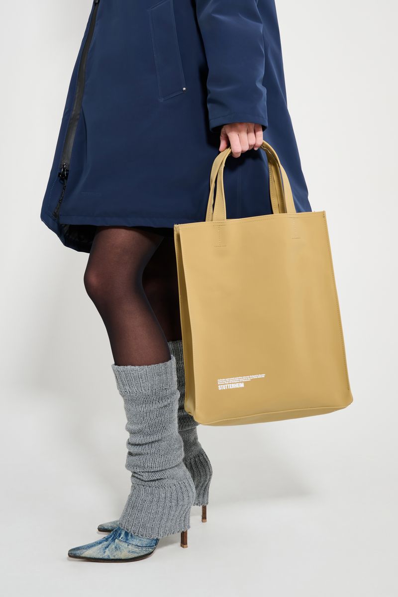 Stutterheim Stocksund Bag Matte Sand