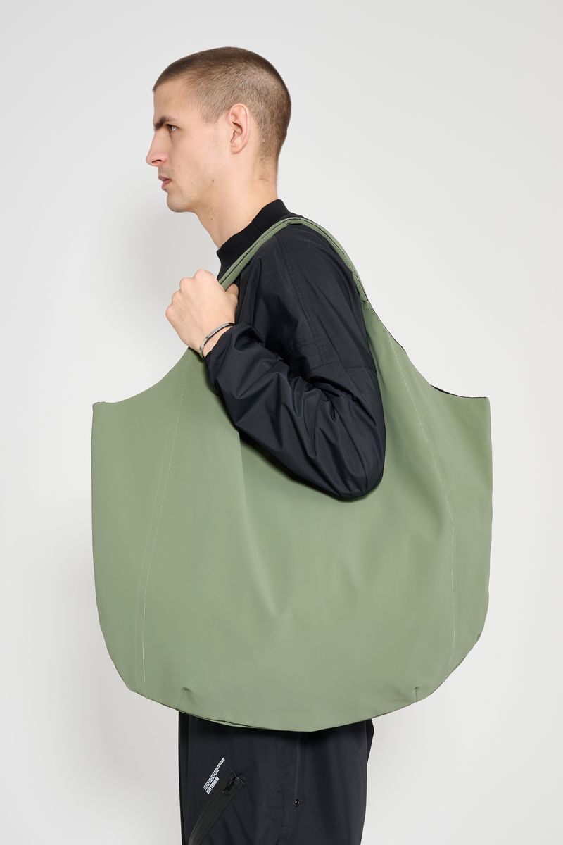 Stutterheim Svea Puffer Bag Matte Dry Green