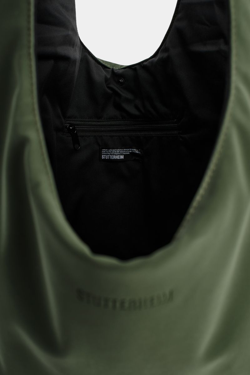 Stutterheim Svea Puffer Bag Matte Green
