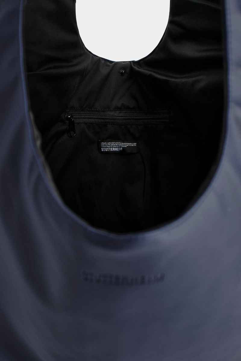 Stutterheim Svea Puffer Bag Navy