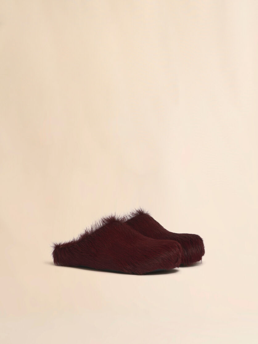 Stutterheim X Marni Burgundy Long Hair Calfskin Fussbett Sabot
