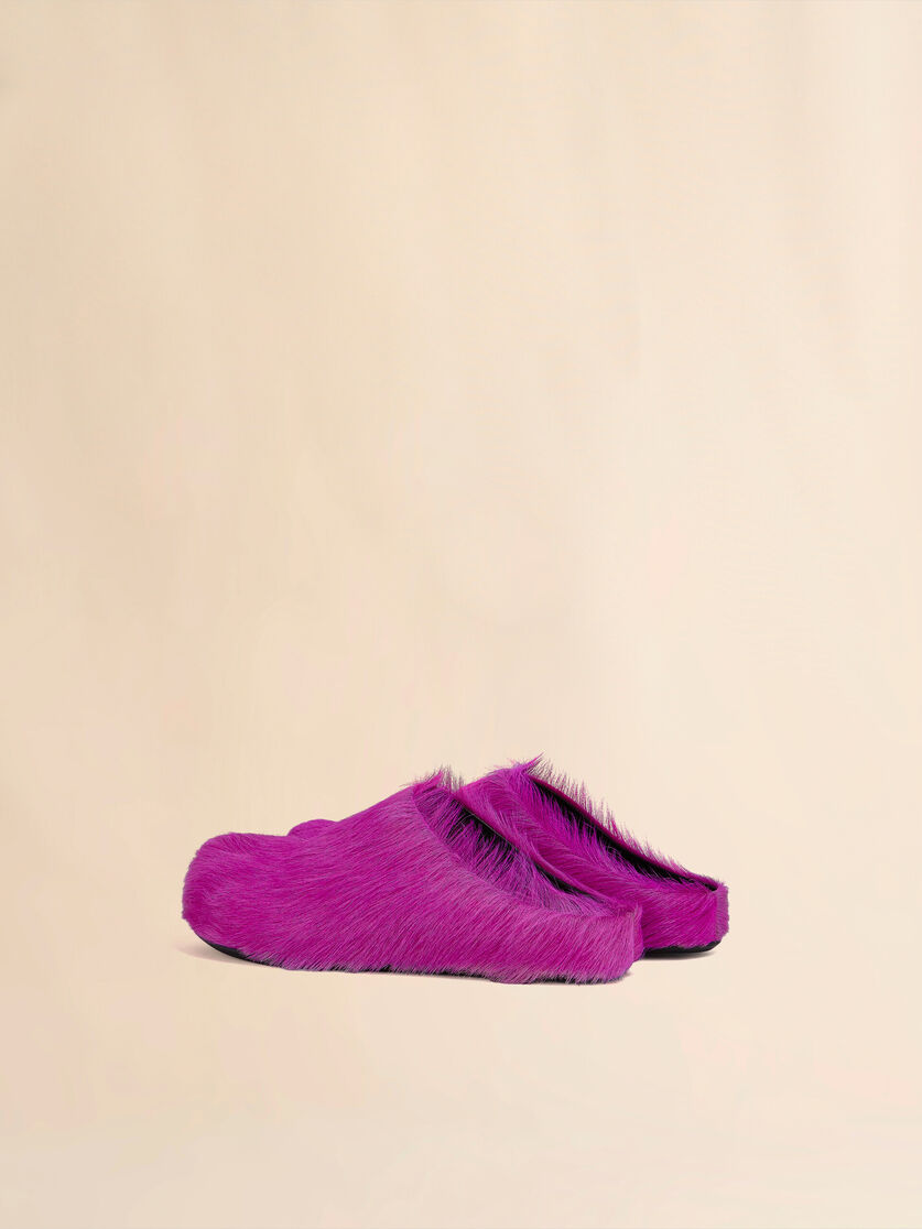Stutterheim X Marni Fuchsia Long-hair Calfskin Fussbett Sabot