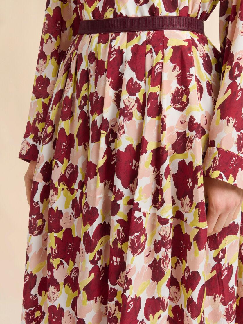 Stutterheim X Marni Pink And Burgundy Silk Pleated Skirt With Secret Bouquet Print
