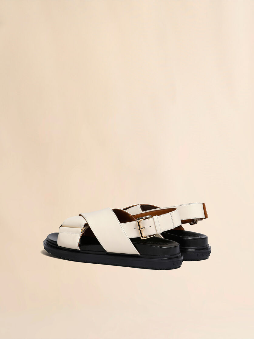 Stutterheim X Marni White Leather Fussbett